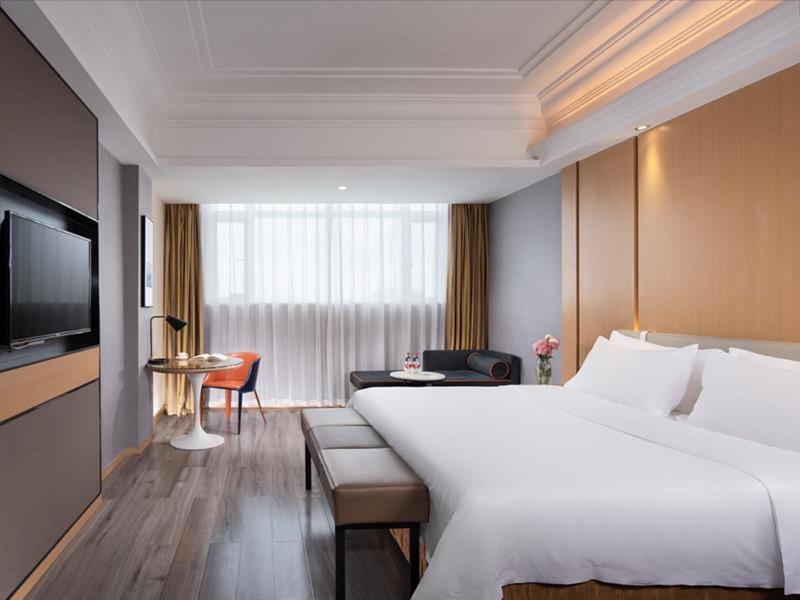 Vienna Hotel Zhongshan Xiaolan Exterior photo